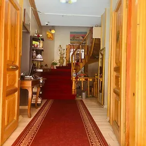 Hotel Old Family **